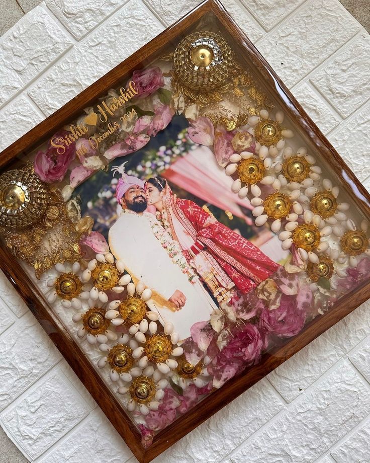 12×12 Deep Design Wooden Keepsake Frame